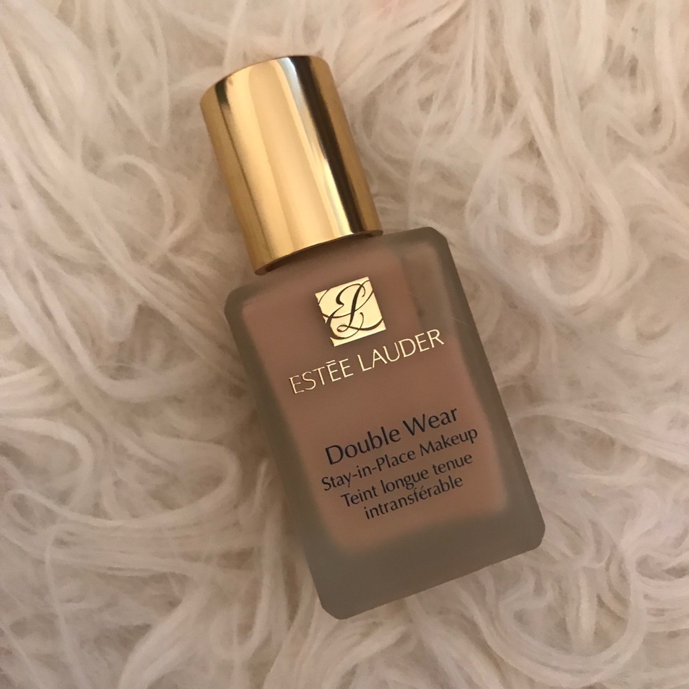 Estée Lauder Double Wear Foundation